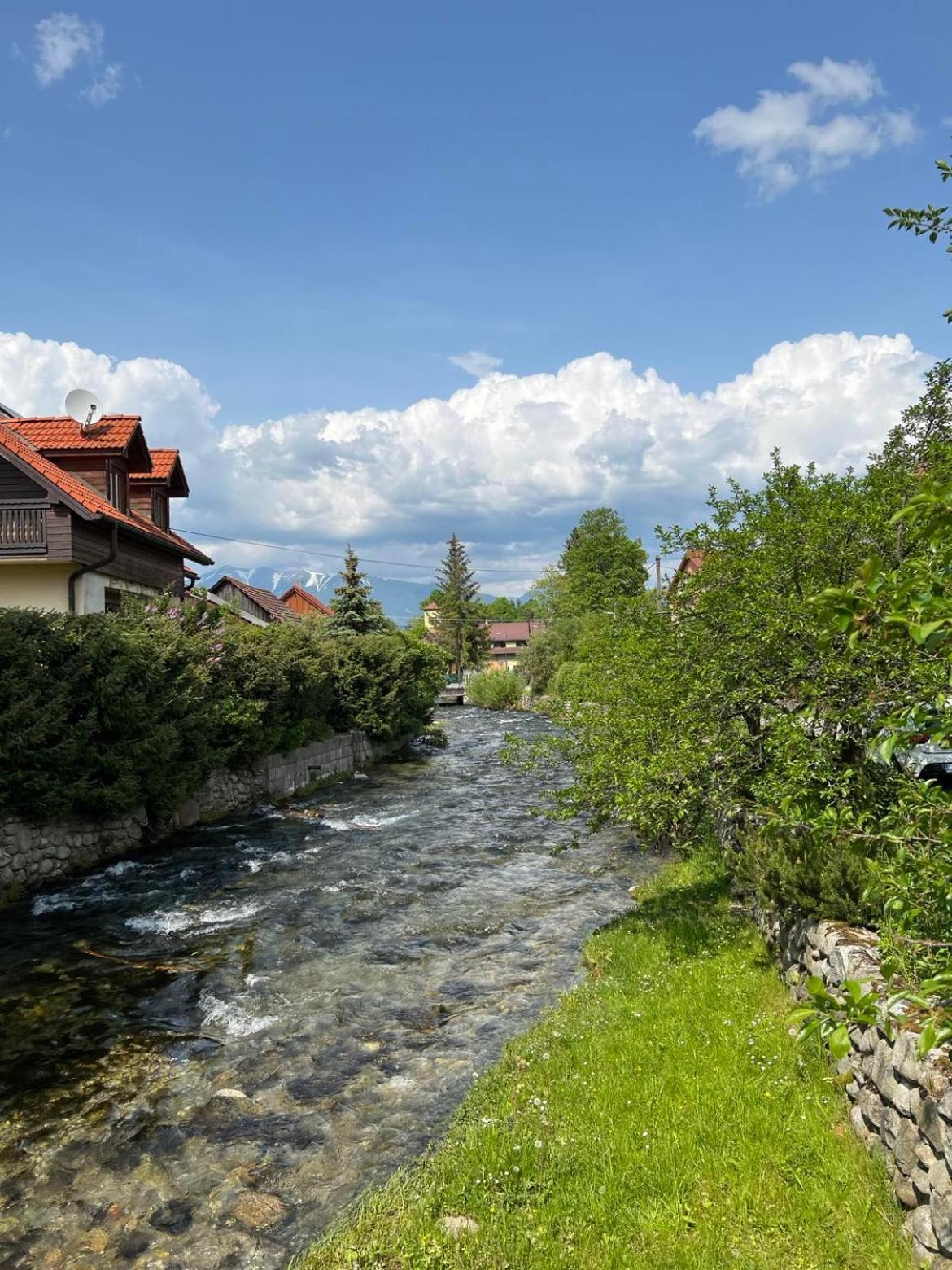 Domcek Pod Vezami S Virivkou A Grilom, Pri Termalnom Kupalisku Apartment ลิปโตว์สกียาน ภายนอก รูปภาพ